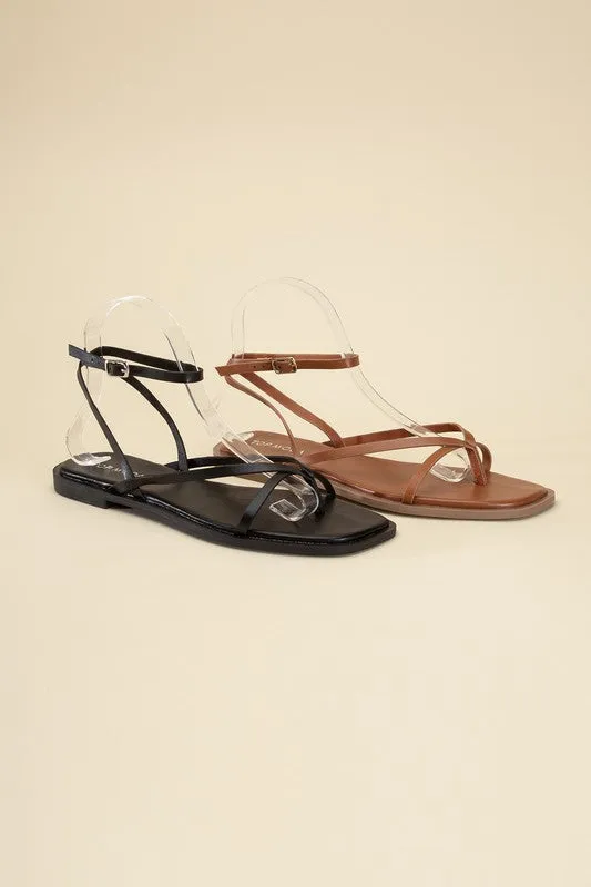 ELIO Flat Sandals