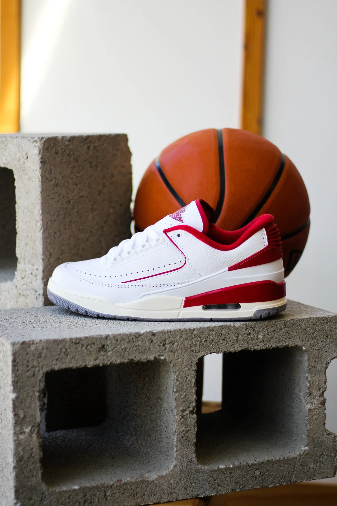 JORDAN 2/3 "VARSITY RED"