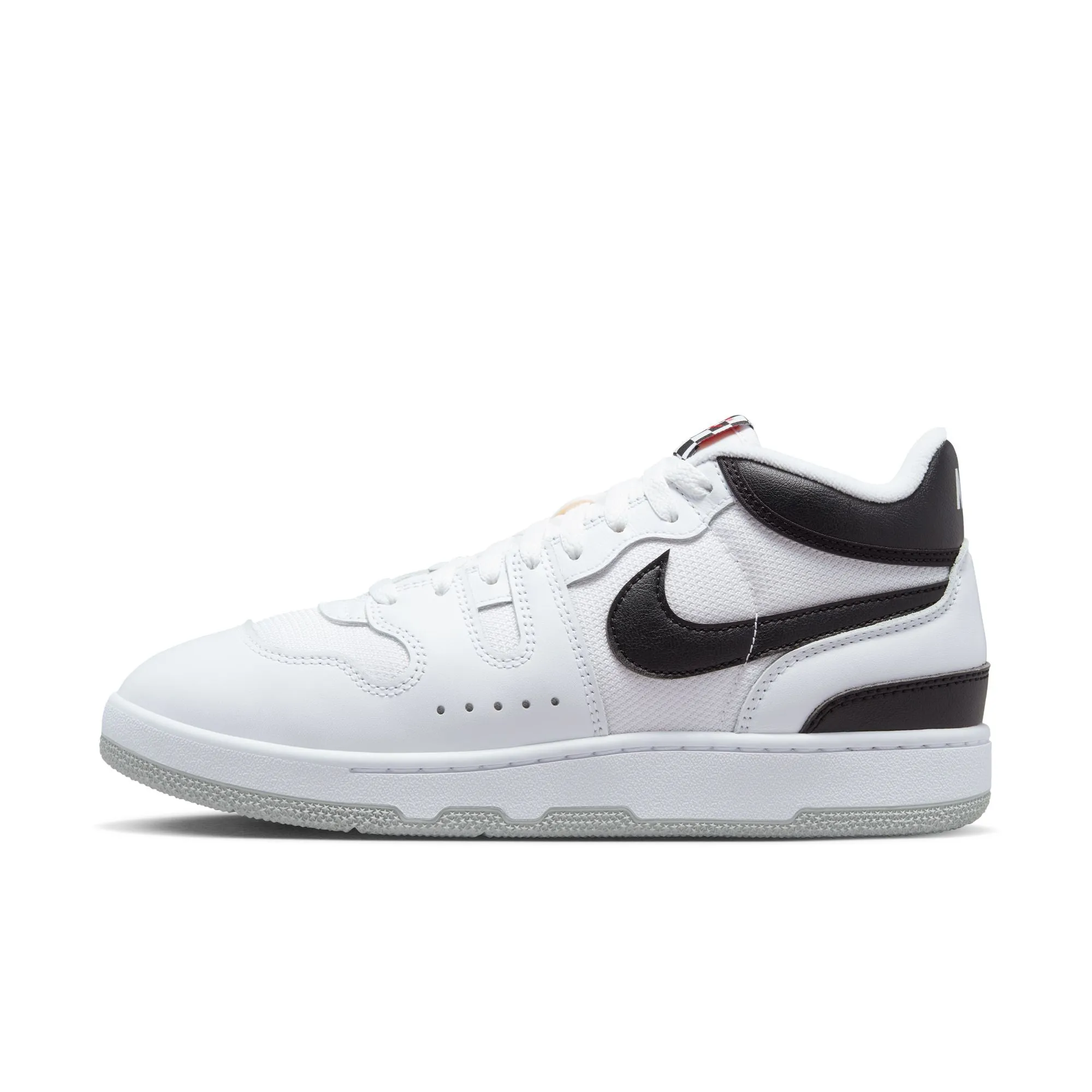 Nike Attack 'Black and White'