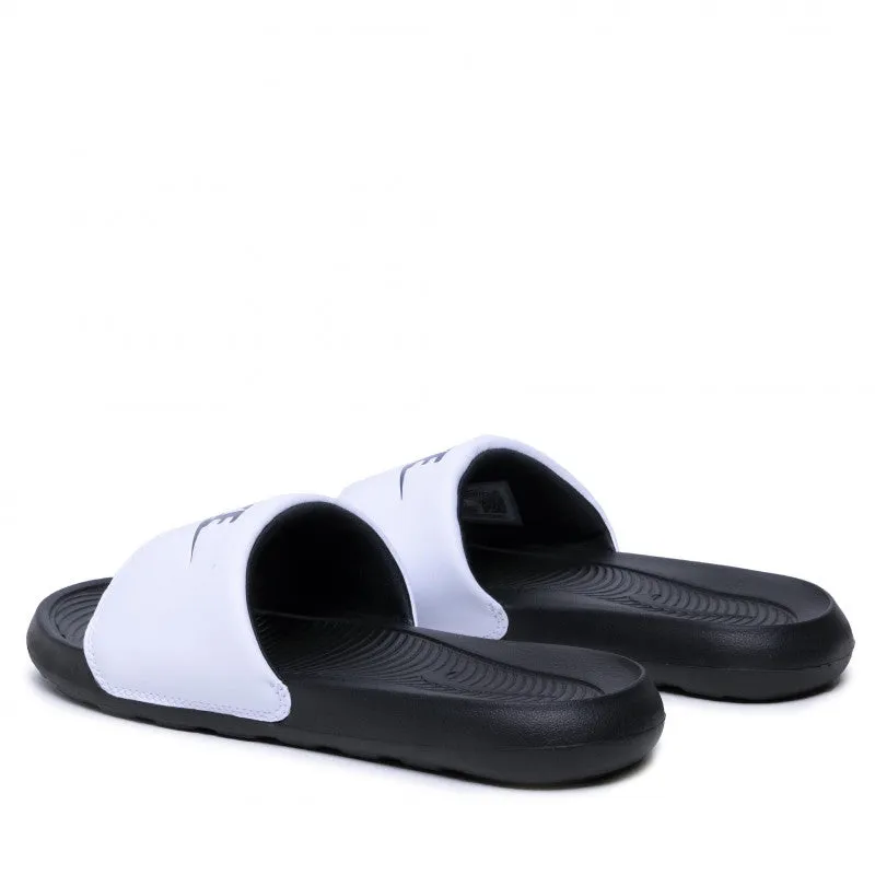 NIKE VICTORI ONE SLIDE