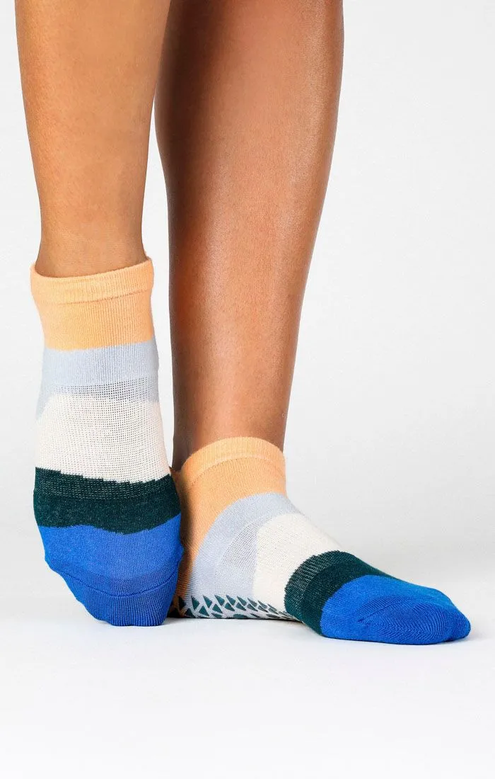 Pointe Studio Layered Stripe Full Foot Grip Sock