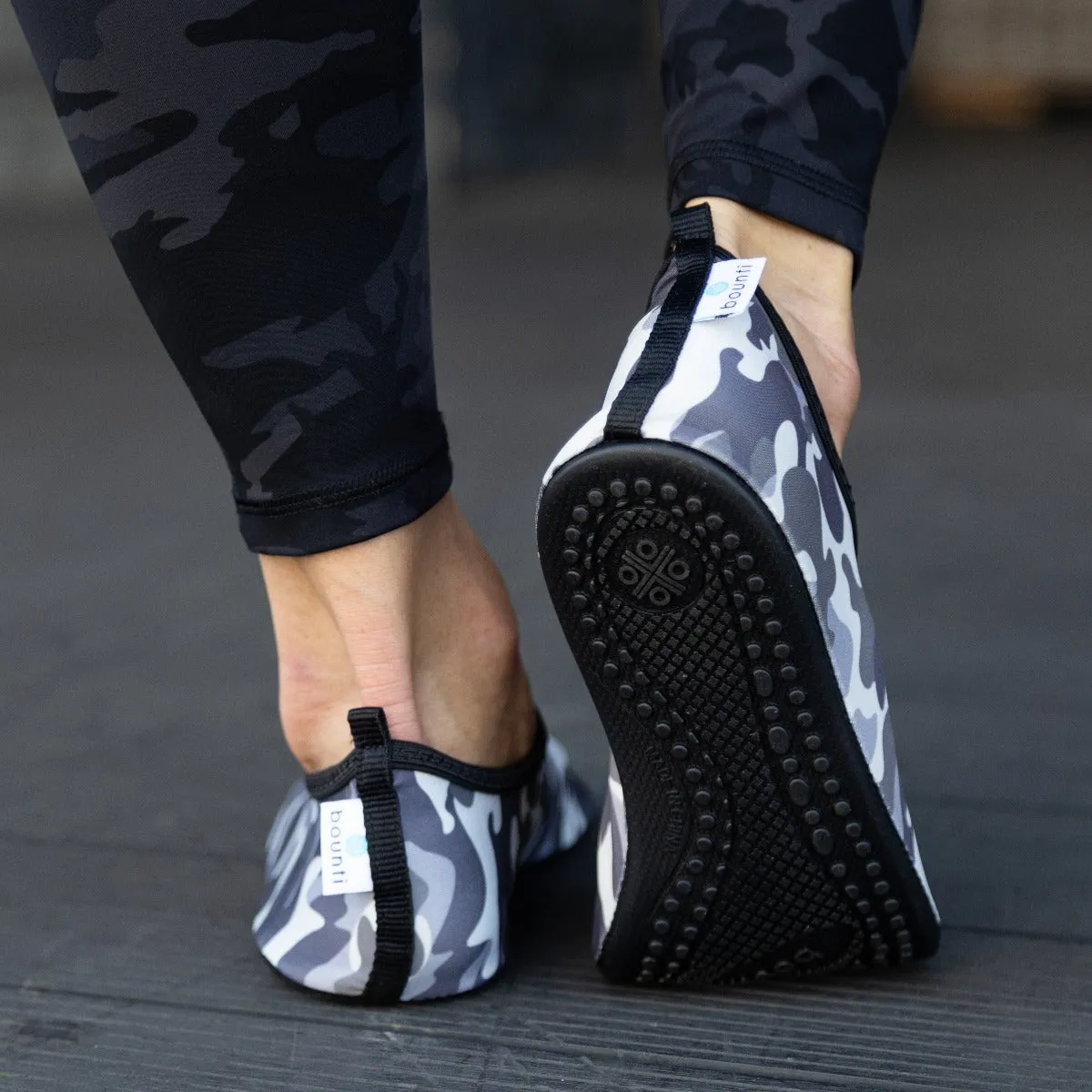 Rebounding Shoes - Soles | Black Camo