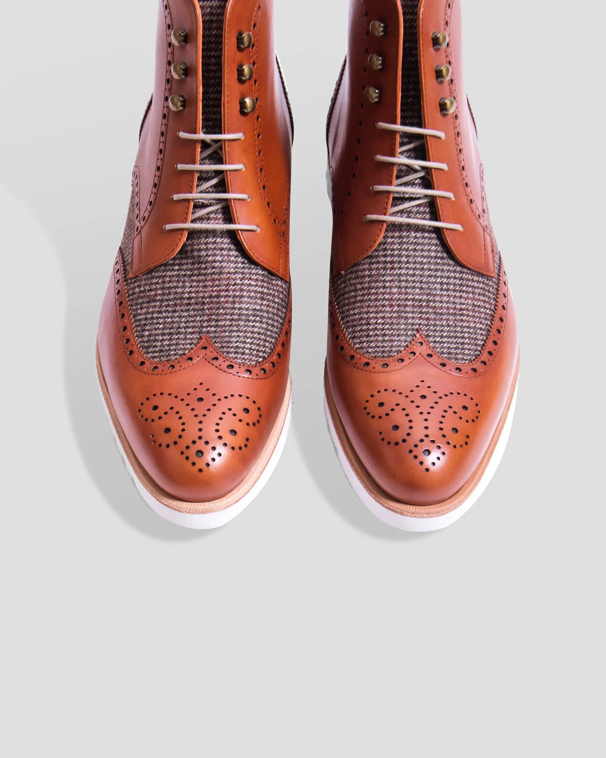 SG Rogue Sport Wingtip Boots V1 – Cognac   Tweed