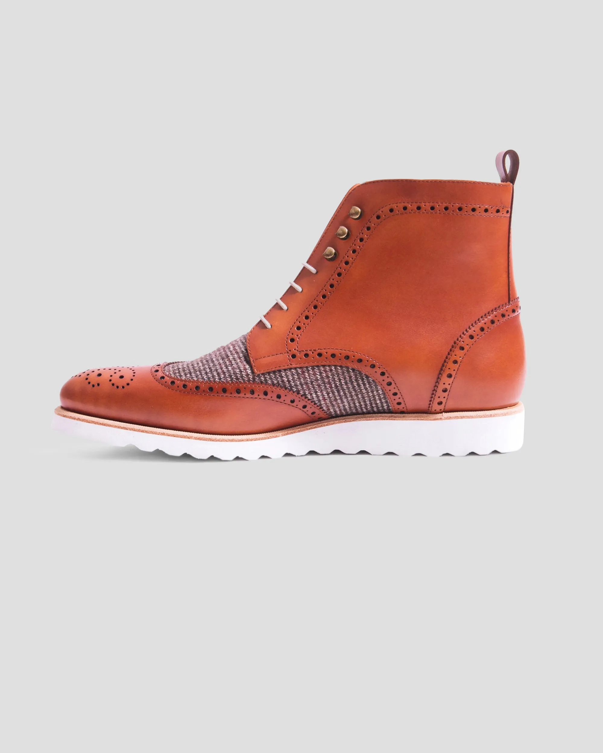 SG Rogue Sport Wingtip Boots V1 – Cognac   Tweed