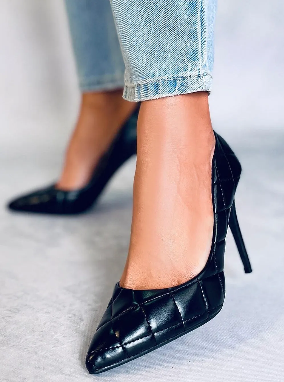 TEEK - Black Quilt Stitch Pumps