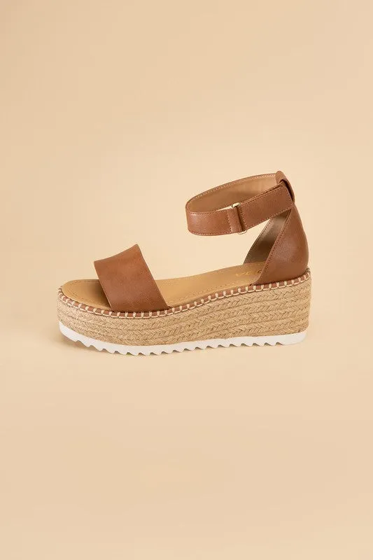 Tucker  Platform Sandals | Tan