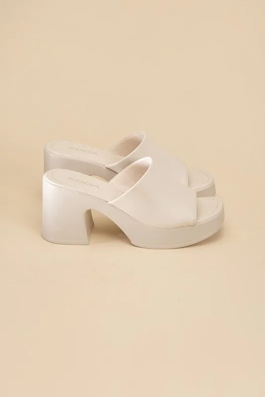 TYPO SLIDE MULES